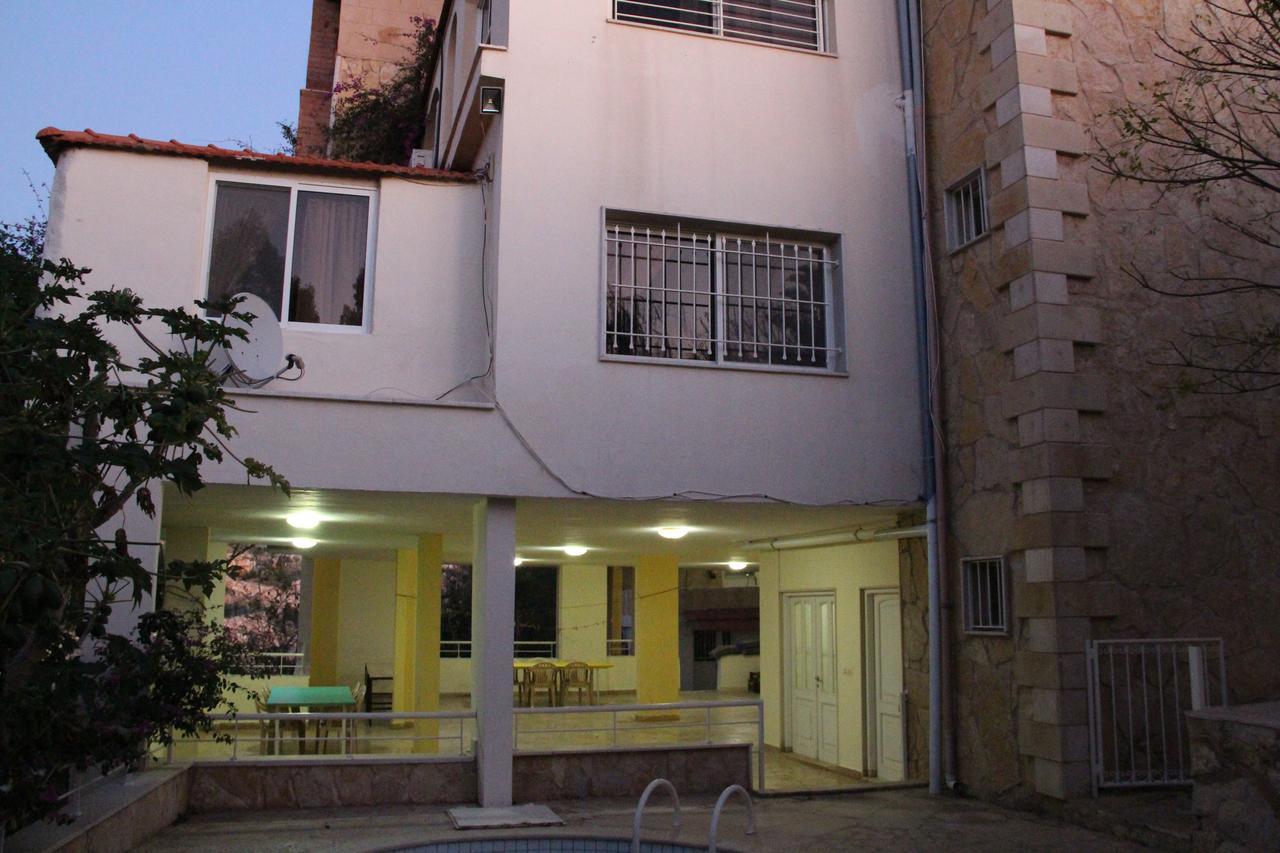 א-נאקורה Luna Motel מראה חיצוני תמונה