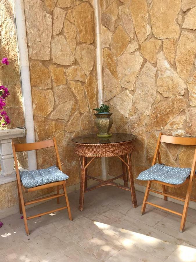 א-נאקורה Luna Motel מראה חיצוני תמונה