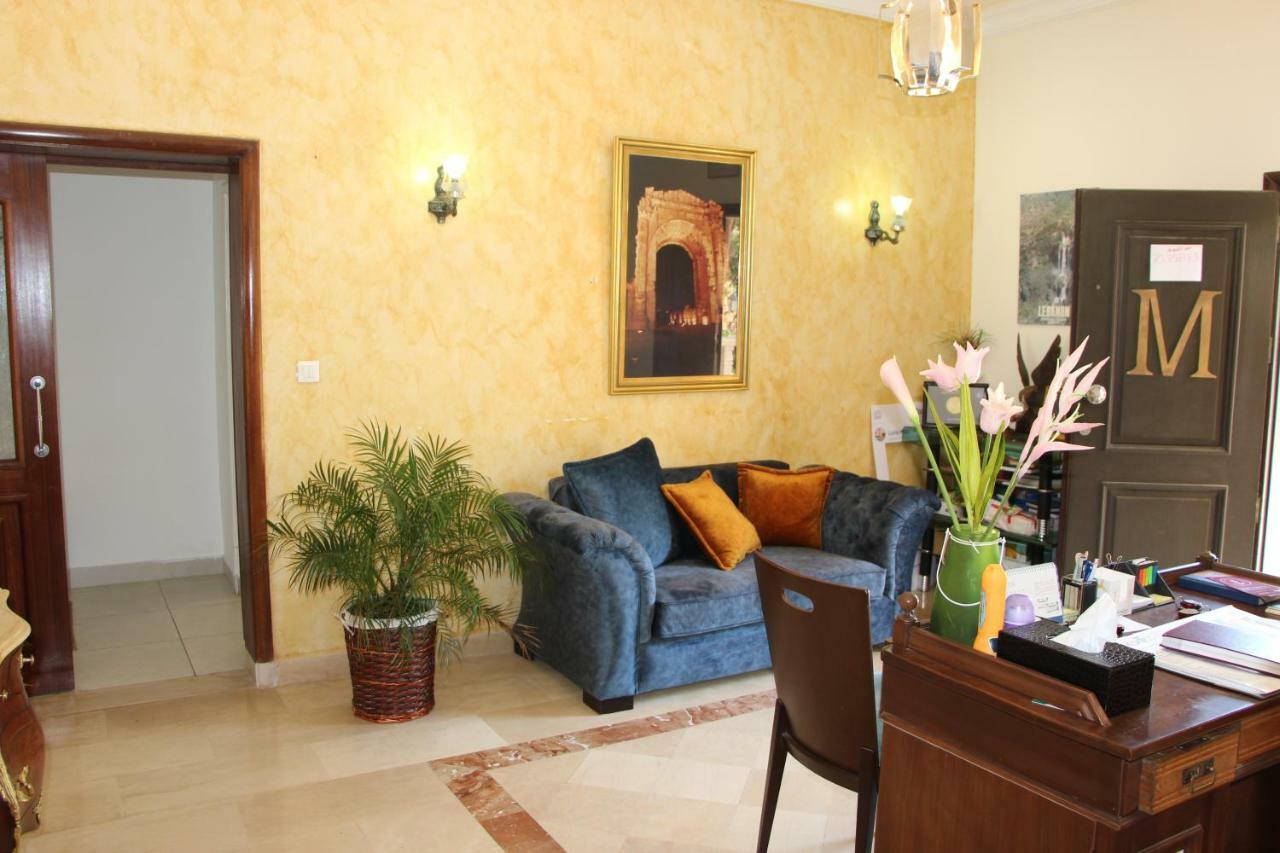 א-נאקורה Luna Motel מראה חיצוני תמונה